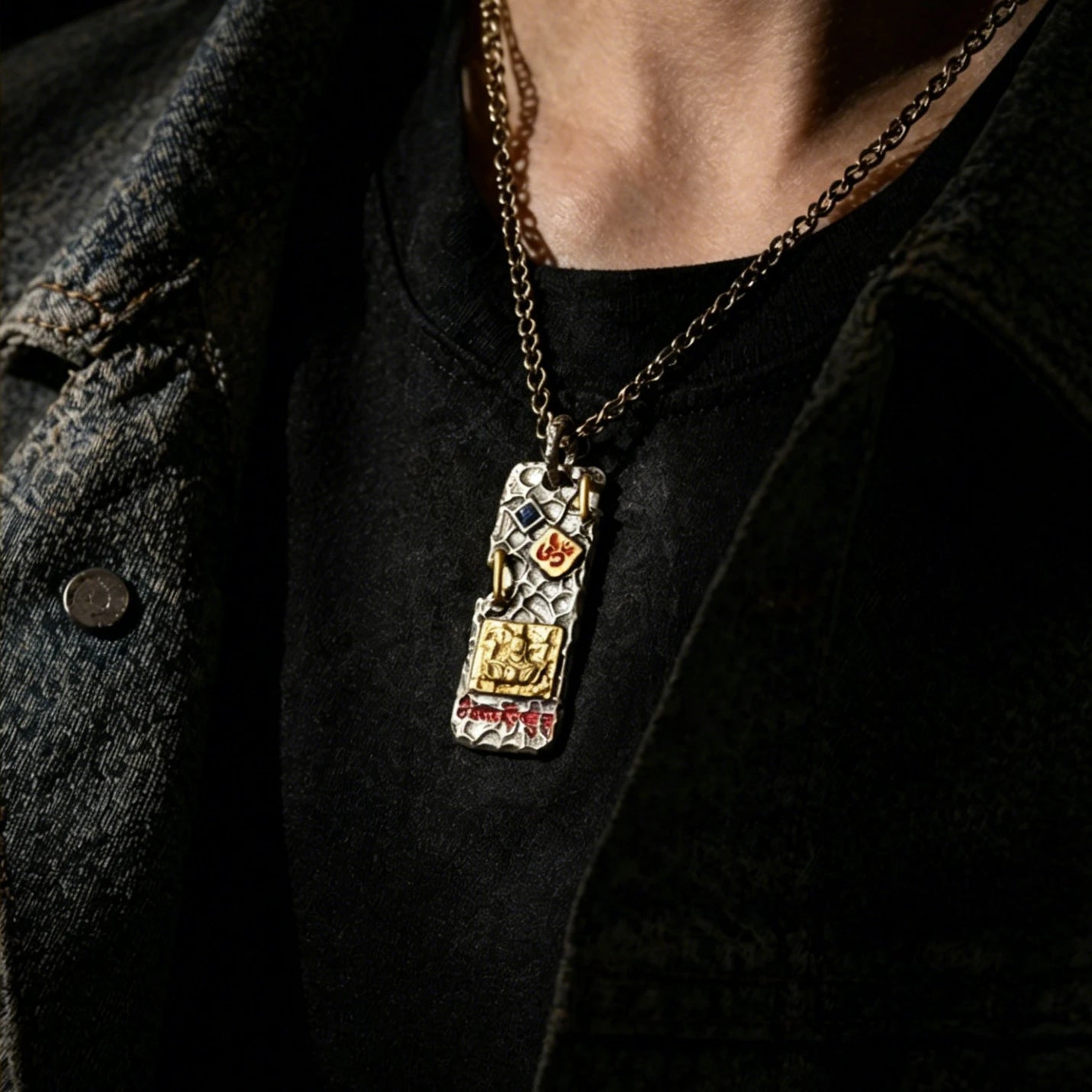 Tibetan Buddhist Faceless Buddha Pendant with Chain
